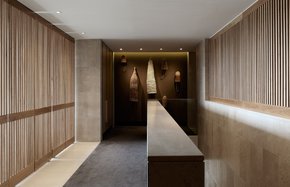 Mathieson Hotel Realm Upper Suite 01